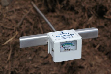 Soil Moisture Meter: 11 Best Professional Soil Moisture